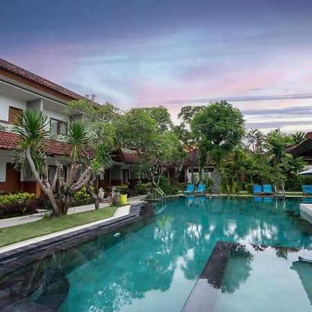 Hotel Sinar Bali Legian Экстерьер фото