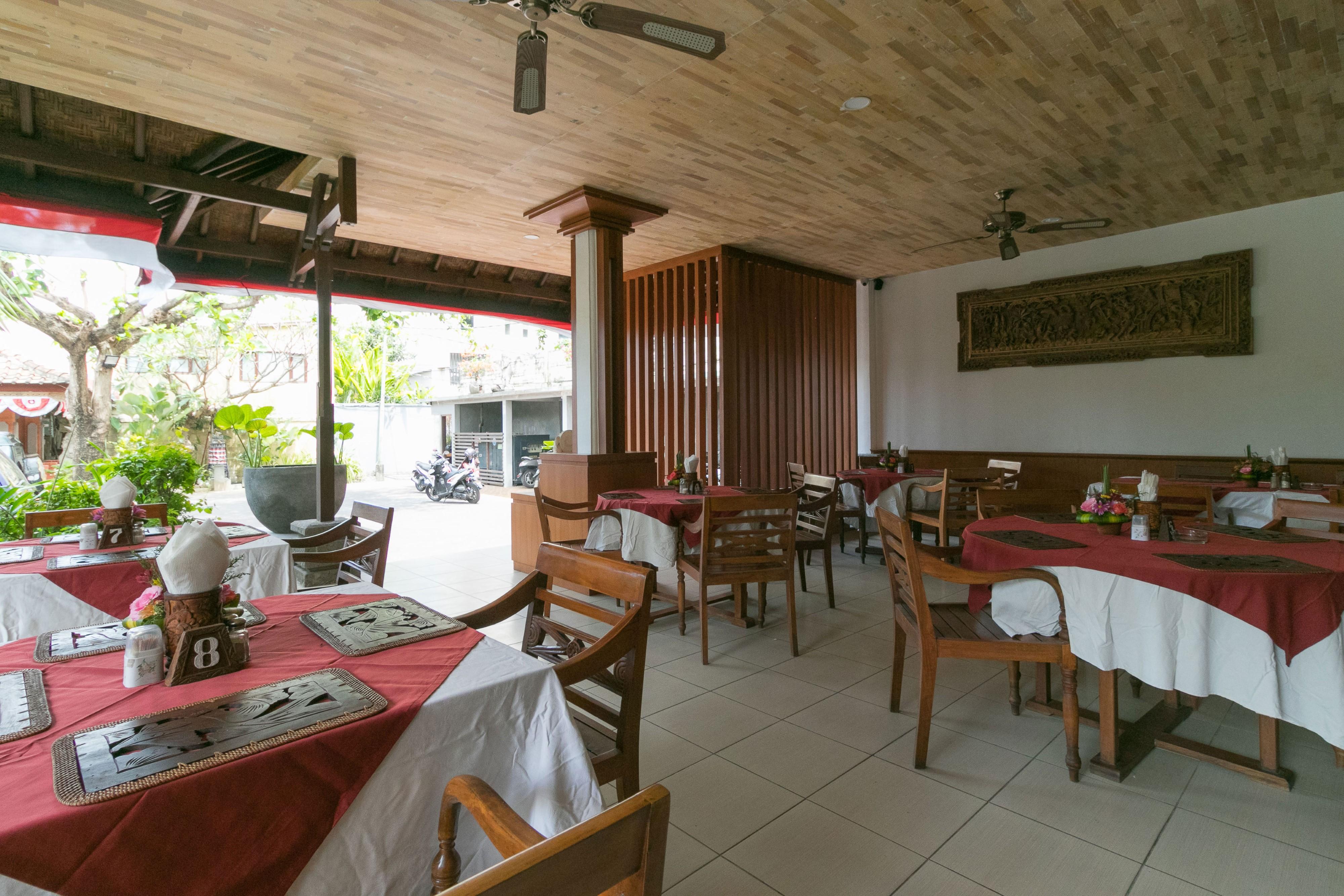 Hotel Sinar Bali Legian Экстерьер фото