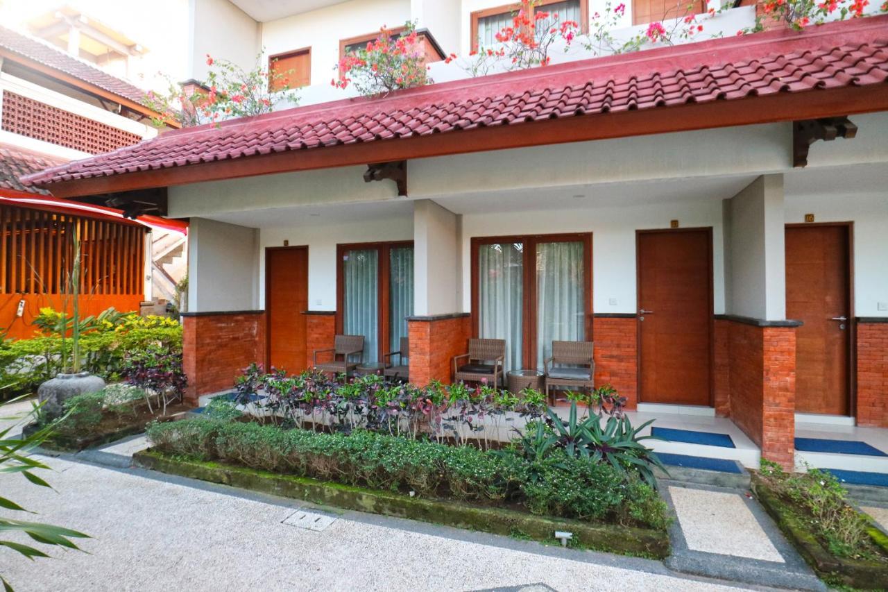 Hotel Sinar Bali Legian Экстерьер фото